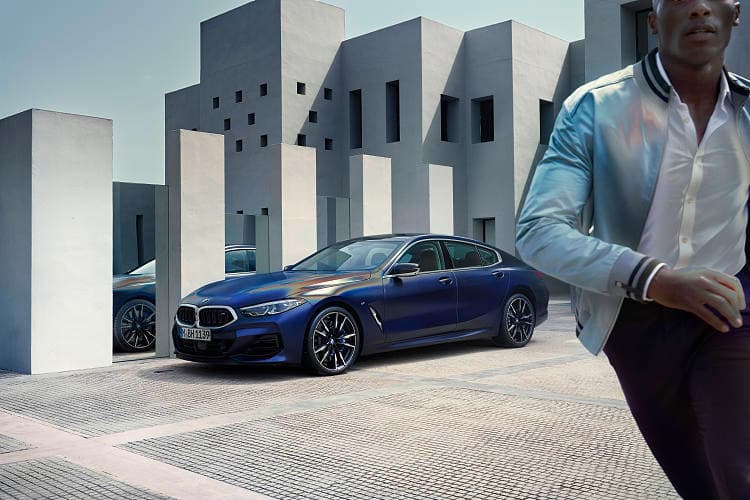 宝马 8系 m850i xdrive gran coupe 高清全屏壁纸