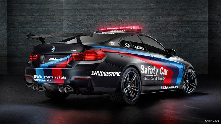 宝马 M4 motogp safety car 高清全屏壁纸