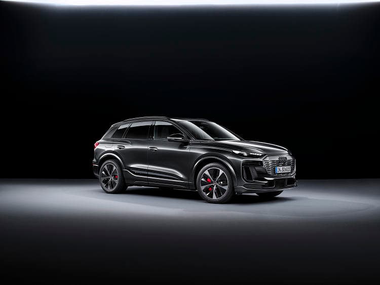 奥迪 SQ6 e-tron 高清全屏壁纸