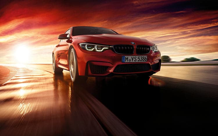 宝马 M4 coupe 高清全屏壁纸