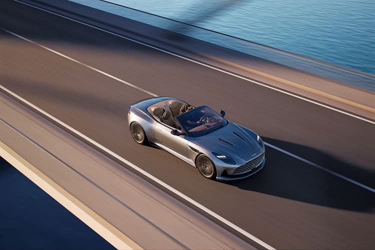 阿斯顿·马丁 DB11 volante 高清全屏壁纸