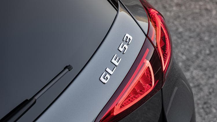 奔驰 AMG GLE 53 高清全屏壁纸