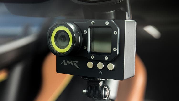 阿斯顿·马丁 Vantage amr 高清全屏壁纸