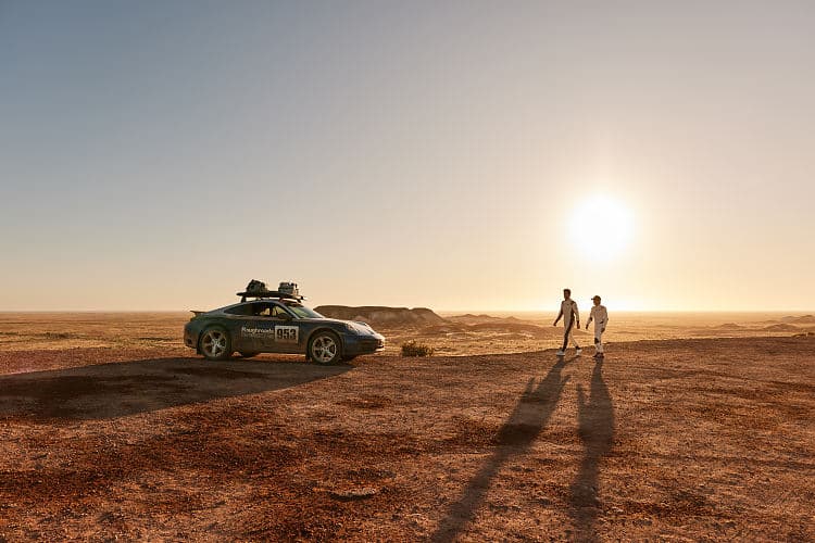 保时捷 911 dakar rallye design package 高清全屏壁纸