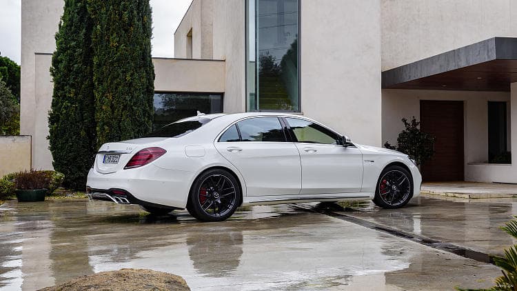 奔驰 AMG S 63 高清全屏壁纸