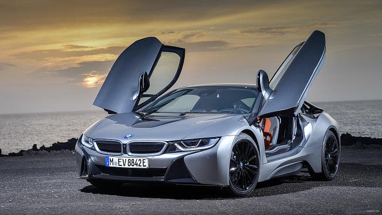宝马 i8 roadster 高清全屏壁纸