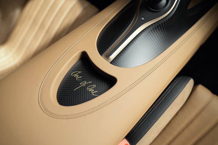 布加迪 Chiron super sport golden era 高清全屏壁纸
