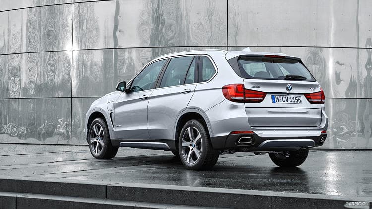 宝马 X5 xdrive40e 高清全屏壁纸