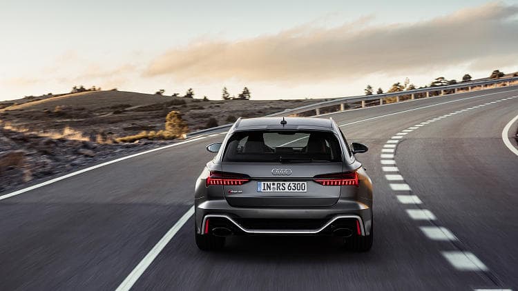 奥迪 RS6 avant 高清全屏壁纸