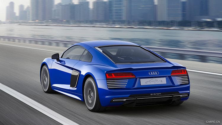 奥迪 R8 e-tron piloted driving 高清全屏壁纸