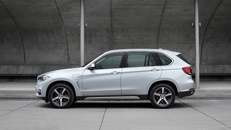 宝马 X5 xdrive40e 高清全屏壁纸