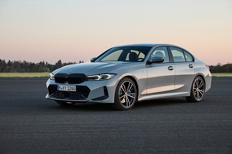 宝马 3系 330li m sport 高清全屏壁纸