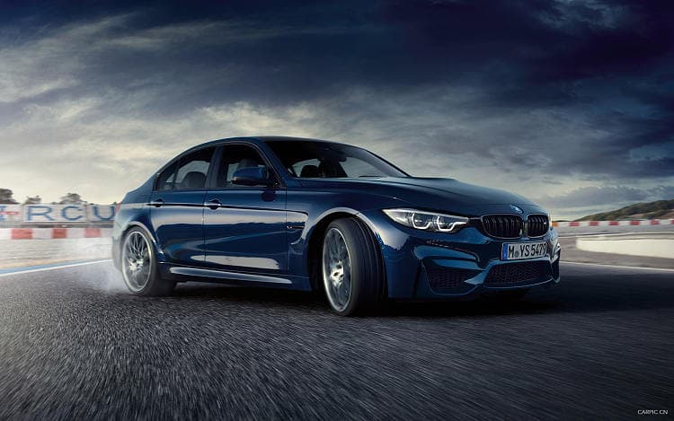 宝马 M3 sedan 高清全屏壁纸