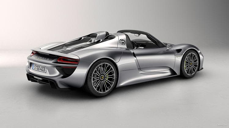 保时捷 918 spyder 高清全屏壁纸