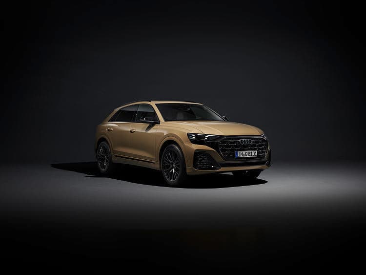 奥迪 Q8 55 tfsi quattro s line 高清全屏壁纸