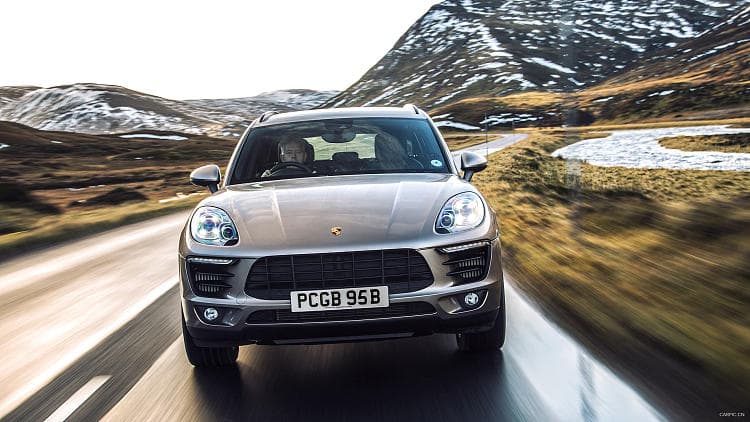 保时捷 Macan s uk 高清全屏壁纸