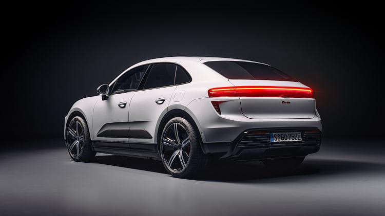 保时捷 Macan  高清全屏壁纸