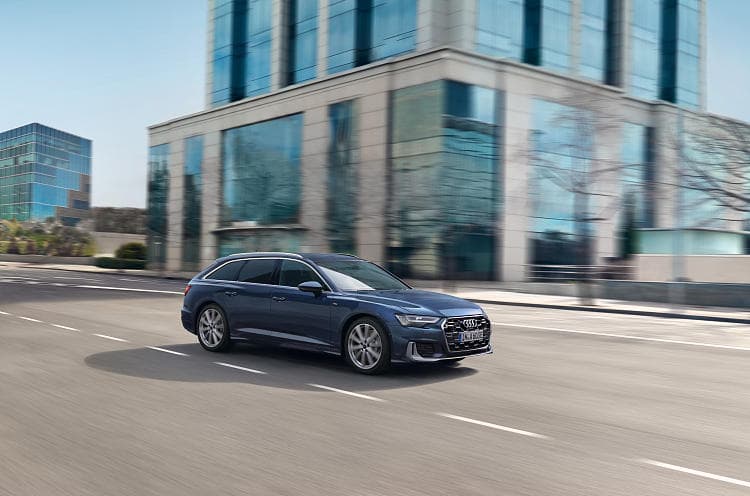 奥迪 A6 quattro s line avant 高清全屏壁纸