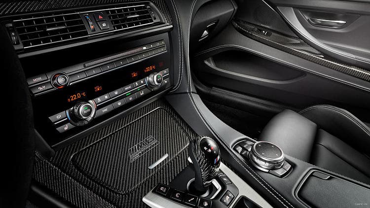 宝马 M6 coupe competition edition 高清全屏壁纸