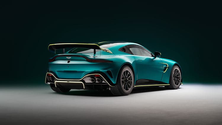 阿斯顿·马丁 Vantage gt4 高清全屏壁纸