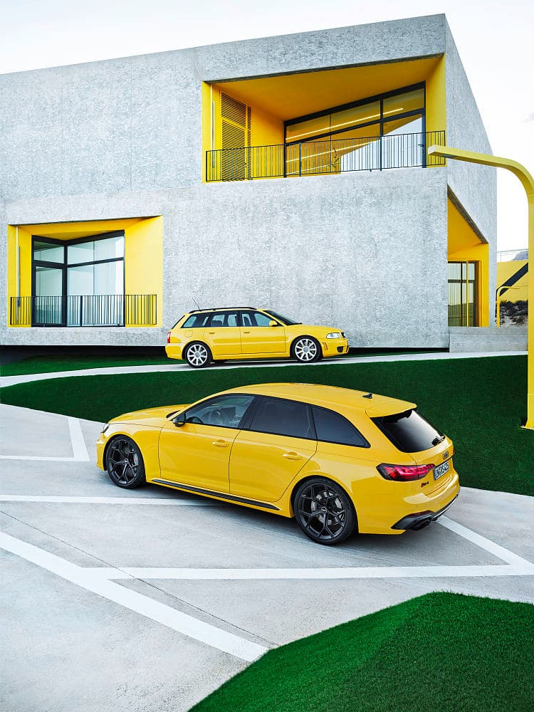 奥迪 RS4  高清全屏壁纸