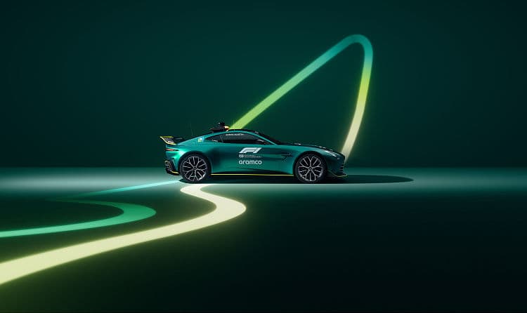 阿斯顿·马丁 Vantage F1 安全车 高清全屏壁纸