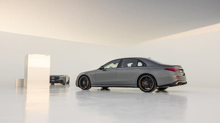 奔驰 AMG S 63 E PERFORMANCE 高清全屏壁纸