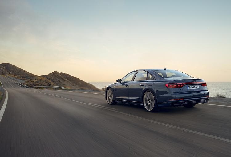 奥迪 A8 60 tfsi e quattro s line 高清全屏壁纸
