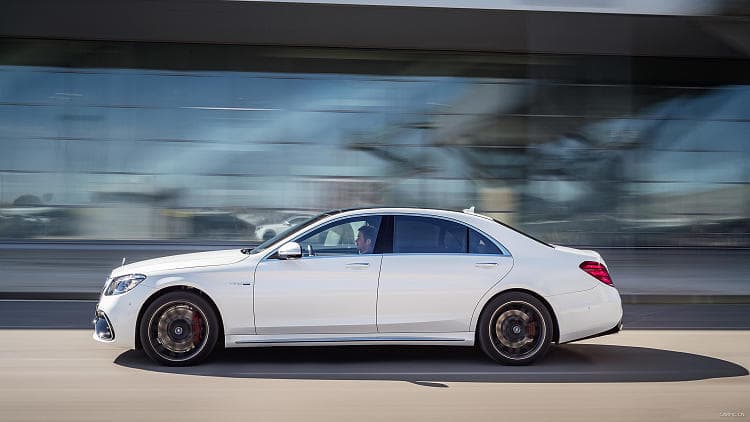 奔驰 AMG S 63 高清全屏壁纸