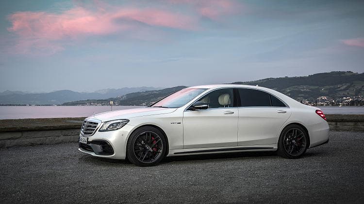奔驰 AMG S 63 高清全屏壁纸