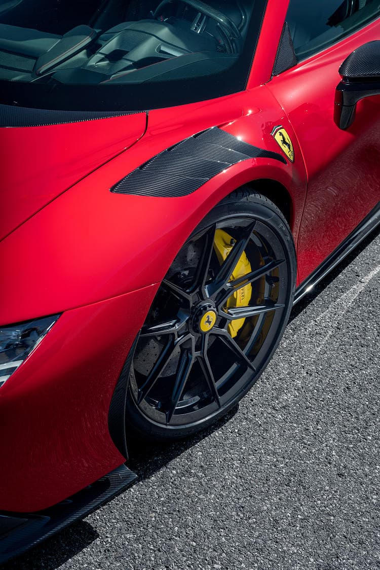 法拉利 SF90 stradale novitec 高清全屏壁纸