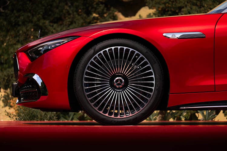 奔驰 迈巴赫 SL 680 monogram series 高清全屏壁纸