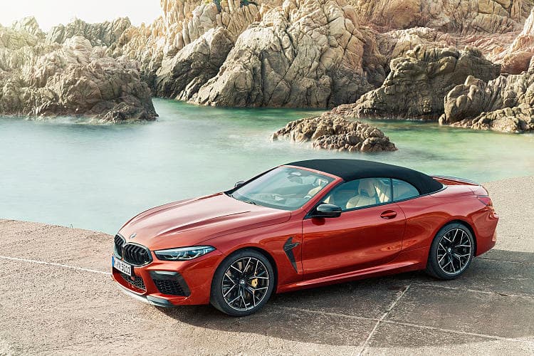 宝马 M8 competition cabrio 高清全屏壁纸