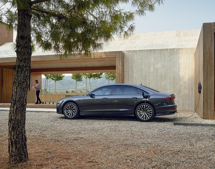 奥迪 A8 l 60 tfsi e quattro s line 高清全屏壁纸