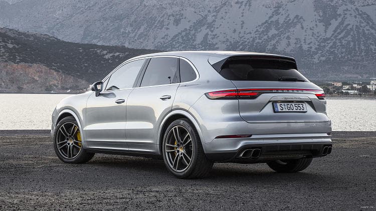 保时捷 卡宴 turbo 高清全屏壁纸