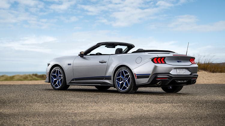 福特 Mustang gt  高清全屏壁纸