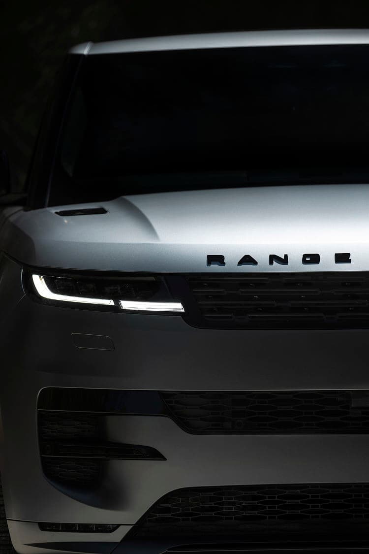 路虎 揽胜运动版 dynamic se p400 高清全屏壁纸