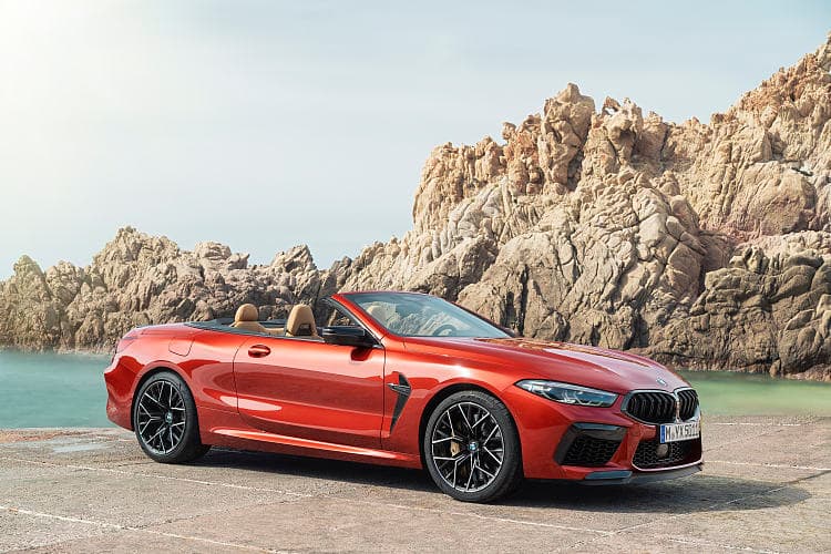 宝马 M8 competition cabrio 高清全屏壁纸