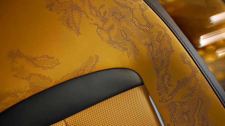劳斯莱斯 古斯特 BLACK BADGE SERIES II 高清全屏壁纸