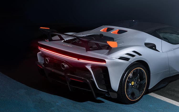 法拉利 SF90 xx stradale 高清全屏壁纸