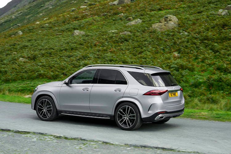 奔驰 GLE 400e 4matic amg line 高清全屏壁纸