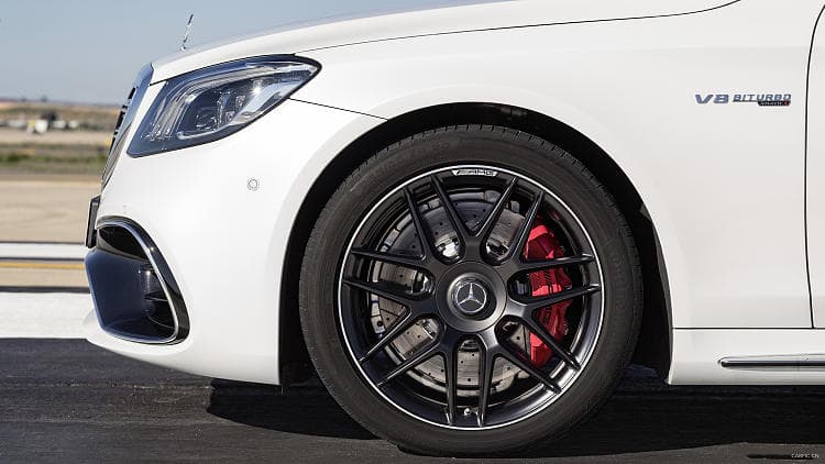 奔驰 AMG S 63 高清全屏壁纸