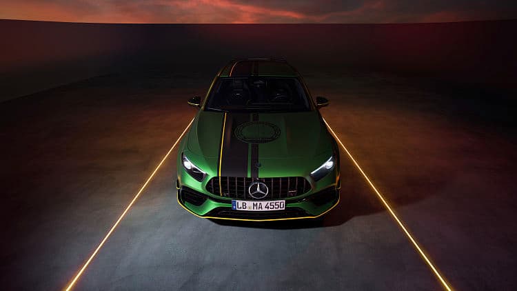 奔驰 AMG A 45 s 4matic final edition 高清全屏壁纸