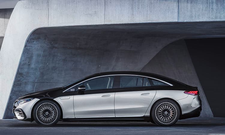 奔驰 EQS 580 4matic edition one 高清全屏壁纸