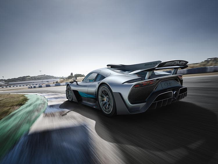 奔驰 AMG ONE  高清手机竖屏壁纸