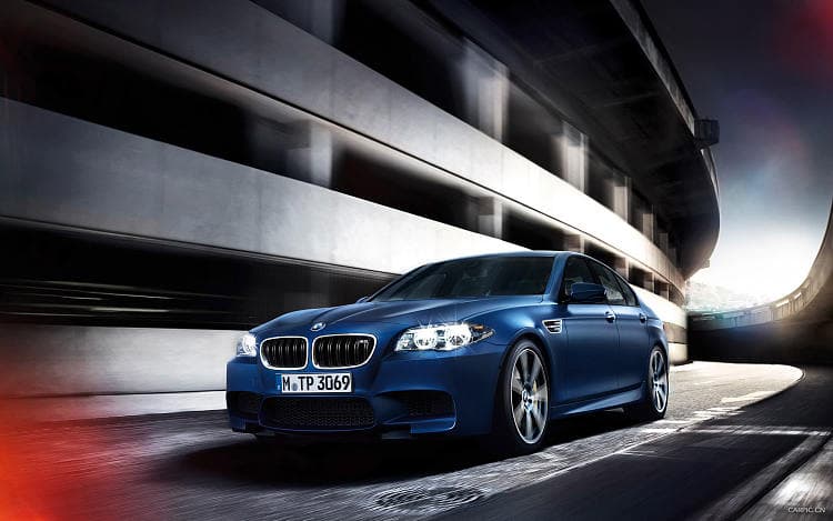 宝马 M5 Sedan 高清全屏壁纸