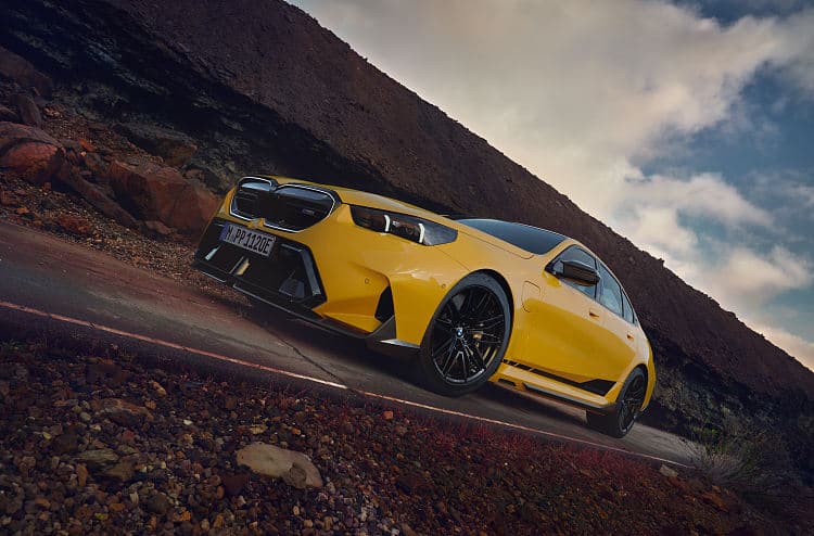 宝马 M5 m performance parts 高清全屏壁纸