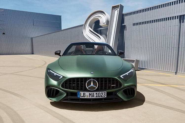 奔驰 AMG SL 63s e performance 高清全屏壁纸
