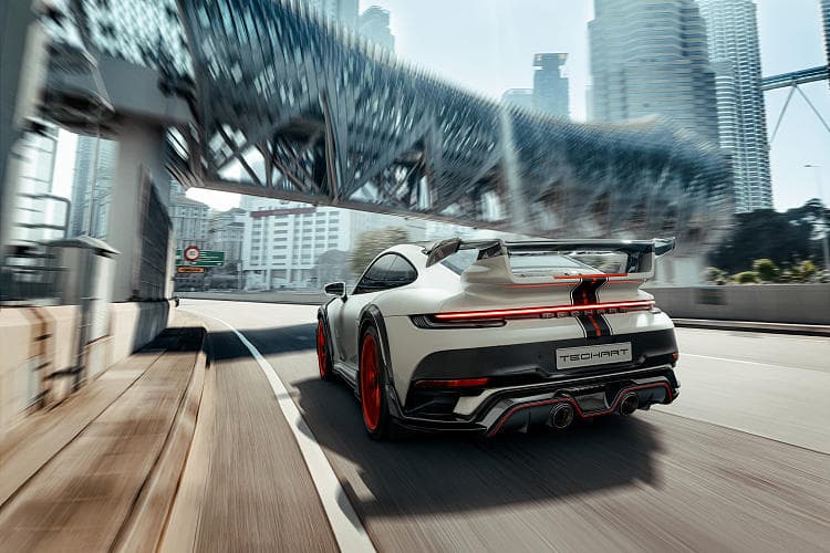保时捷 911 TECHART GTstreet R 高清手机竖屏壁纸