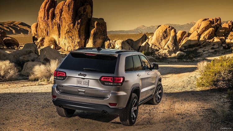 Jeep 大切诺基  高清全屏壁纸